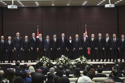 Yeni kabine ilk toplantısını bugün yapacak