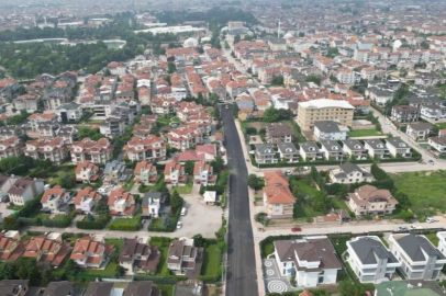 İnegöl park caddesinin asfaltı yenileniyor