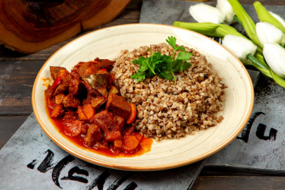 Etin yanında pirinç değil bulgur pilavı tercih edin