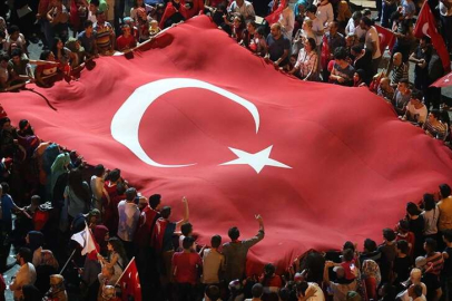 FETÖ'nün darbe girişiminin üzerinden 7 yıl geçti