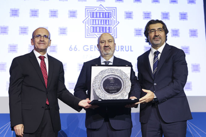 ‘’Bankacılık sektörü Türkiye'nin gücüne ve geleceğine inanarak yatırımlarını büyütüyor’’