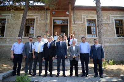 Orhaneli’de tarihi taş mektep canlanıyor