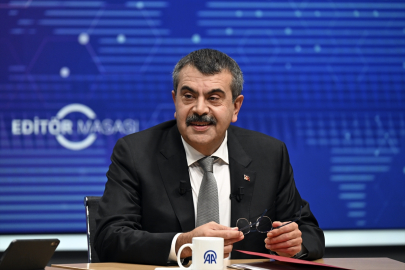 Derste telefon yasak, sınıf tekrarı geliyor