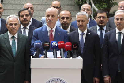 Deprem bölgesinde "teorik programlarda uzaktan eğitim kararı"nı üniversite senatoları verecek