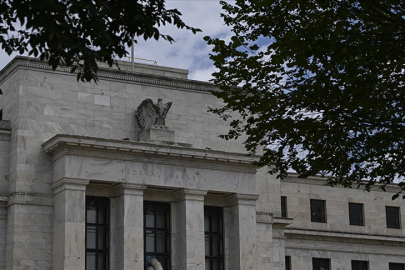 Fed yetkililerinden faiz oranlarının yüksek tutulmasına destek