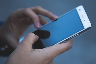 Geçen yıl 22,6 milyon cep telefonu kayıt altına alındı