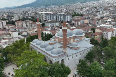 Ecdat yadigarı caminin kitabesi yok