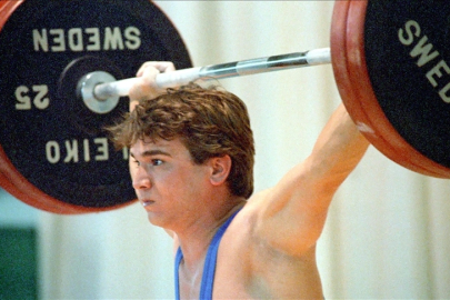 Dünya sporunun unutulmaz ismi: "Cep Herkülü" Naim Süleymanoğlu