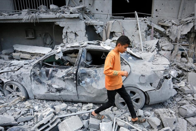 Fransız milletvekili Portes: "İsrail, Filistinlileri yok etmek için sömürge savaşı yürütüyor"