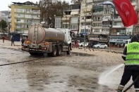 Büyükşehir’den fırtına mesaisi