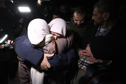 Filistinli 30 kadın ve çocuk esir, İsrail hapishanesinden serbest bırakıldı