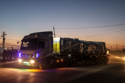 İsrail, Refah Sınır Kapısı'ndan Gazze'ye yardım girişini engelledi