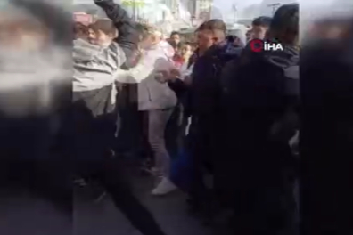 Fenomenlerin hayran buluşmasında ortalık karıştı