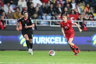 A Milli Kadın Futbol Takımı, konuk ettiği Gürcistan'ı yendi