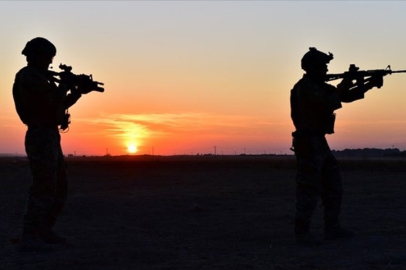 Irak'ın kuzeyindeki barınma alanlarından kaçan 3 terörist teslim oldu