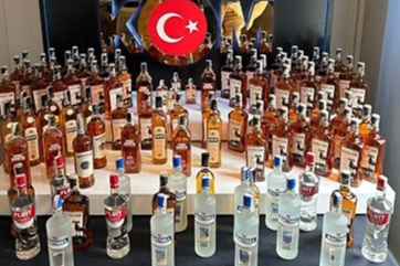 Yılbaşı öncesi kaçak içki operasyonu; 2 gözaltı   