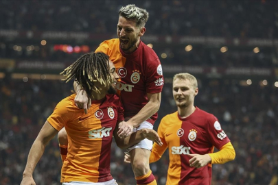 Galatasaray 3 puanı 3 golle aldı