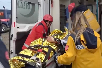 Sağlık Bakanı Koca, UMKE gönüllülerinin sel tatbikatını paylaştı