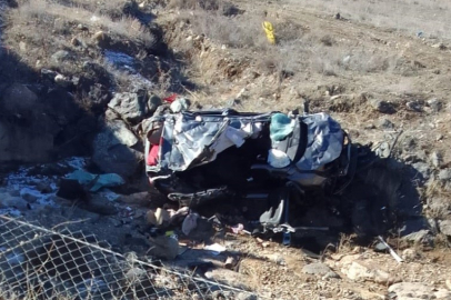 Oltu’da trafik kazası: 3 ölü