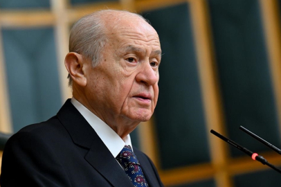 Bahçeli: TFF süreci yönetemediği gibi, Fenerbahçe ve Galatasaray da soğukkanlı hareket edememiştir
