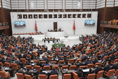 Çalışma hayatıyla ilgili kanun teklifi pazartesi Meclis'e sunulacak