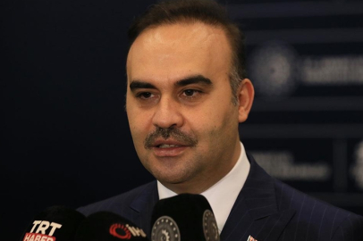 Bakan Kacır: Gelecekte yerli uzay aracımızla insansız Ay misyonunu da gerçekleştireceğiz