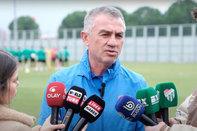 Bursaspor Teknik Direktörü Ümit Şengül: "Ligin son maçına kadar savaşacağız"  