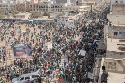 Senegal'de cumhurbaşkanlığı seçim yarışı başladı