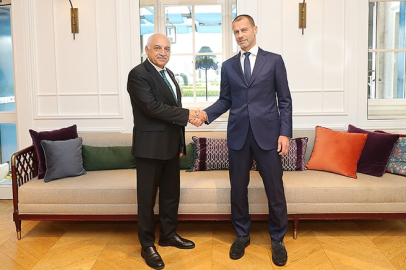 TFF Başkanı Büyükekşi: Ev sahipliği yapabileceğimiz UEFA organizasyonlarının ön görüşmelerini yaptık