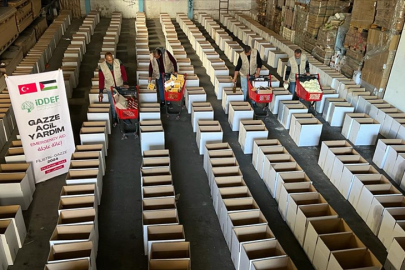 İDDEF Gazze'nin yaralarını sarmaya ramazanda da devam ediyor