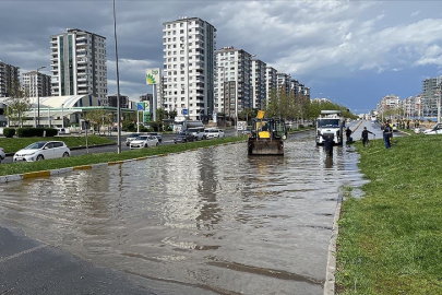 Meteorolojiden kuvvetli yağış ve zirai don uyarısı