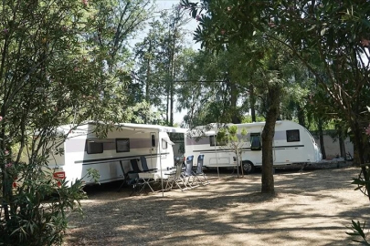 Bayram tatili ve yaz sezonu öncesi çadır ve karavanlara talep arttı