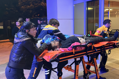 Kan donduran cinayet: Abisinin boğazını kesti