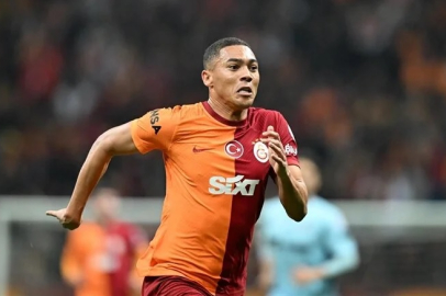 Galatasaraylı Vinicius, Okan Buruk ile beraber çalışmaktan memnun