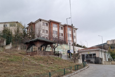 Sevgi evlerinde kalan bebek, yatağında ölü bulundu     