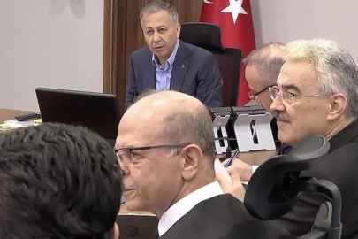 İçişleri Bakanı Yerlikaya başkanlığında "Güvenlik Toplantısı" yapıldı