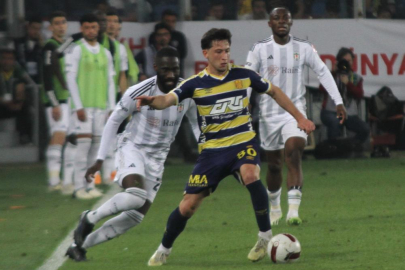 Galatasaray'dan Olimpiu Morutan'a geçmiş olsun mesajı