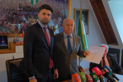 Bursaspor Başkan Adayı Enes Çelik’in yönetim kurulu belli oldu   