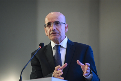 Bakan Şimşek vergi taslağı çalışmasını iş dünyasına görücüye çıkaracak