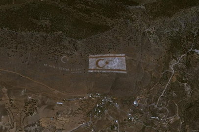 Göktürk-1 uydusu, Beşparmak Dağları'ndaki KKTC bayrağını fotoğrafladı