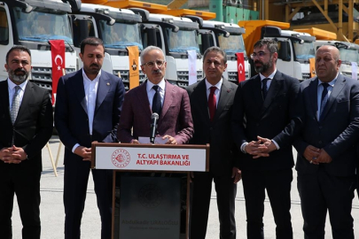 Uraloğlu: Tatvan'daki çevre yolu çalışmalarıyla 40 dakikalık seyahat süresini 5 dakikaya indireceğiz