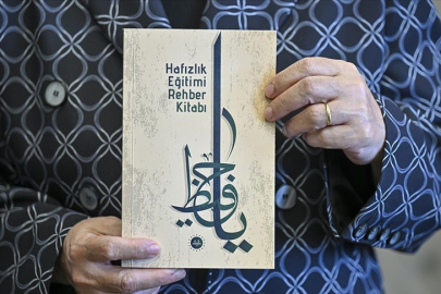 Diyanet, hafız olmak isteyenler için rehber kitap hazırladı