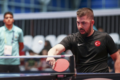 Paris'te masa tenisinde milli sporcu Ali Öztürk bronz madalya kazandı