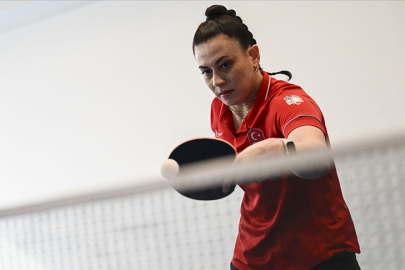 Para masa tenisinde milli sporcu Kübra Korkut madalya almayı garantiledi