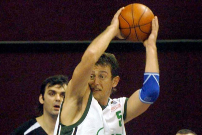 Eski milli basketbolcu Asım Pars evinde ölü bulundu