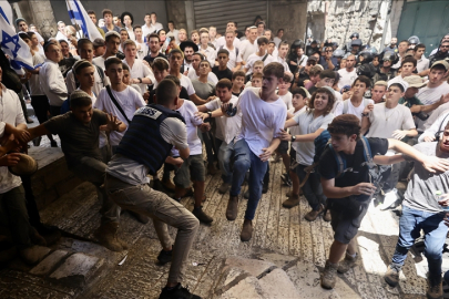 Filistin topraklarını gasbeden İsrailliler, eylülde Mescid-i Aksa'ya 21 baskın düzenledi