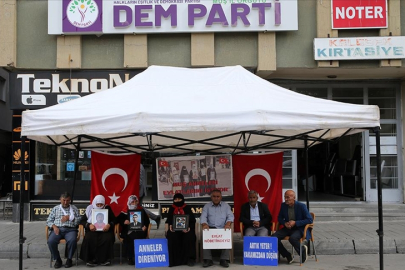 Muş'ta DEM Parti binası önünde eylem yapan aile sayısı 47'ye yükseldi