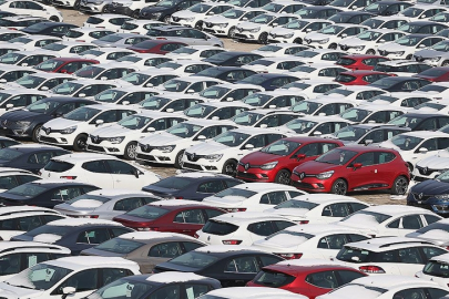 Otomotiv endüstrisi eylülde 3,4 milyar dolarla en fazla ihracat yapan sektör oldu