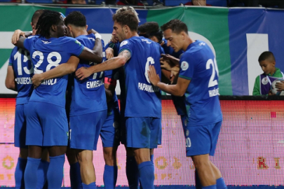 Çaykur Rizespor, konuk ettiği Antalyaspor'u yendi