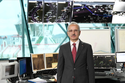 Kıyı Emniyeti ekipleri 9 ayda 37 bin 128 gemiye kılavuzluk hizmeti verdi